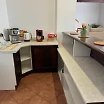 Rodinny Dum - 3 S Vlastni Koupelnou A Moznost Ulozeni Kol