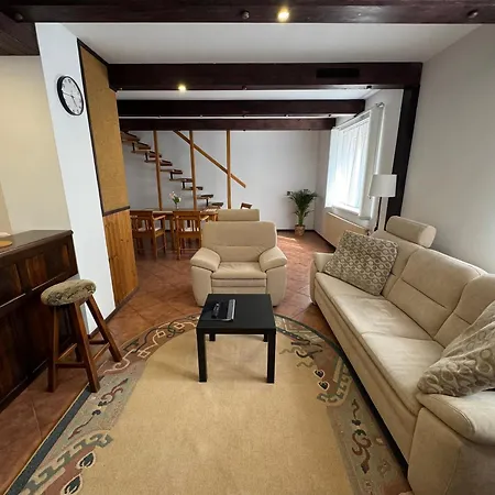 Rodinny Dum * Podiebrady